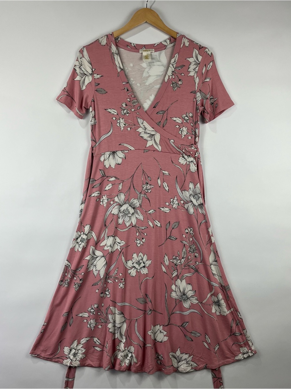 Matty M Floral Wrap Style Tie Waist Soft Stretch Dress